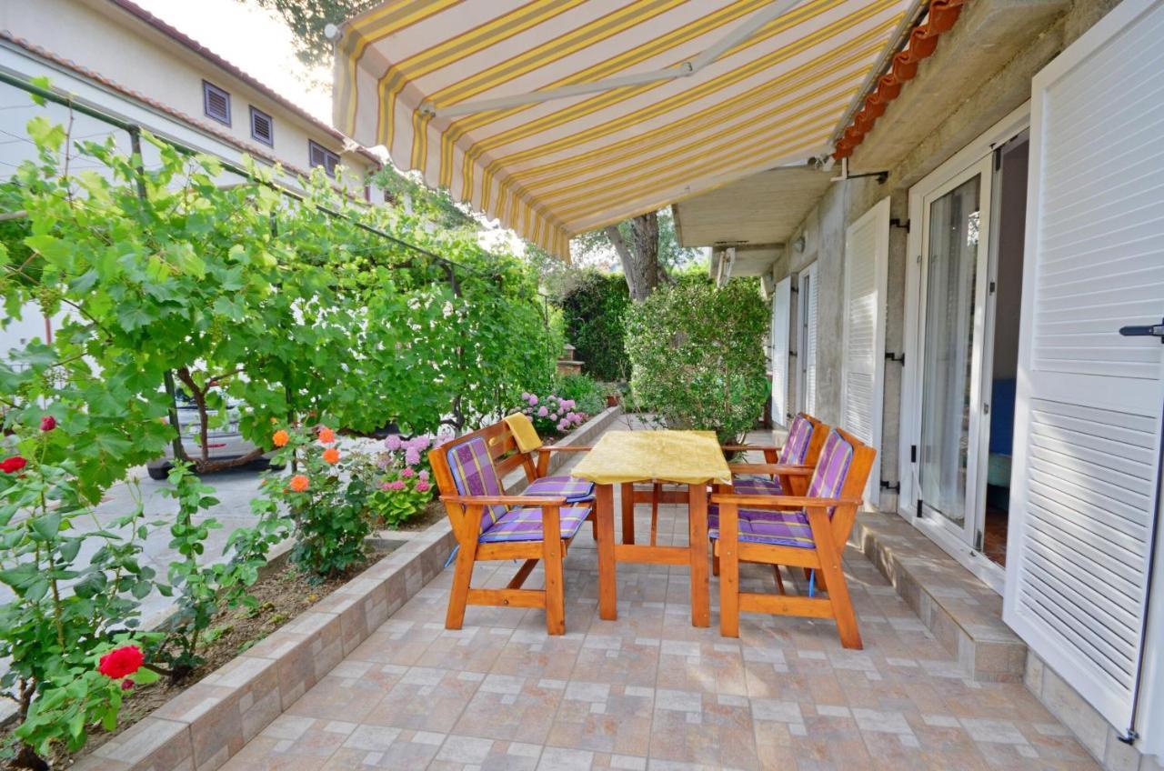 Apartments Blazenka Banjol Ngoại thất bức ảnh