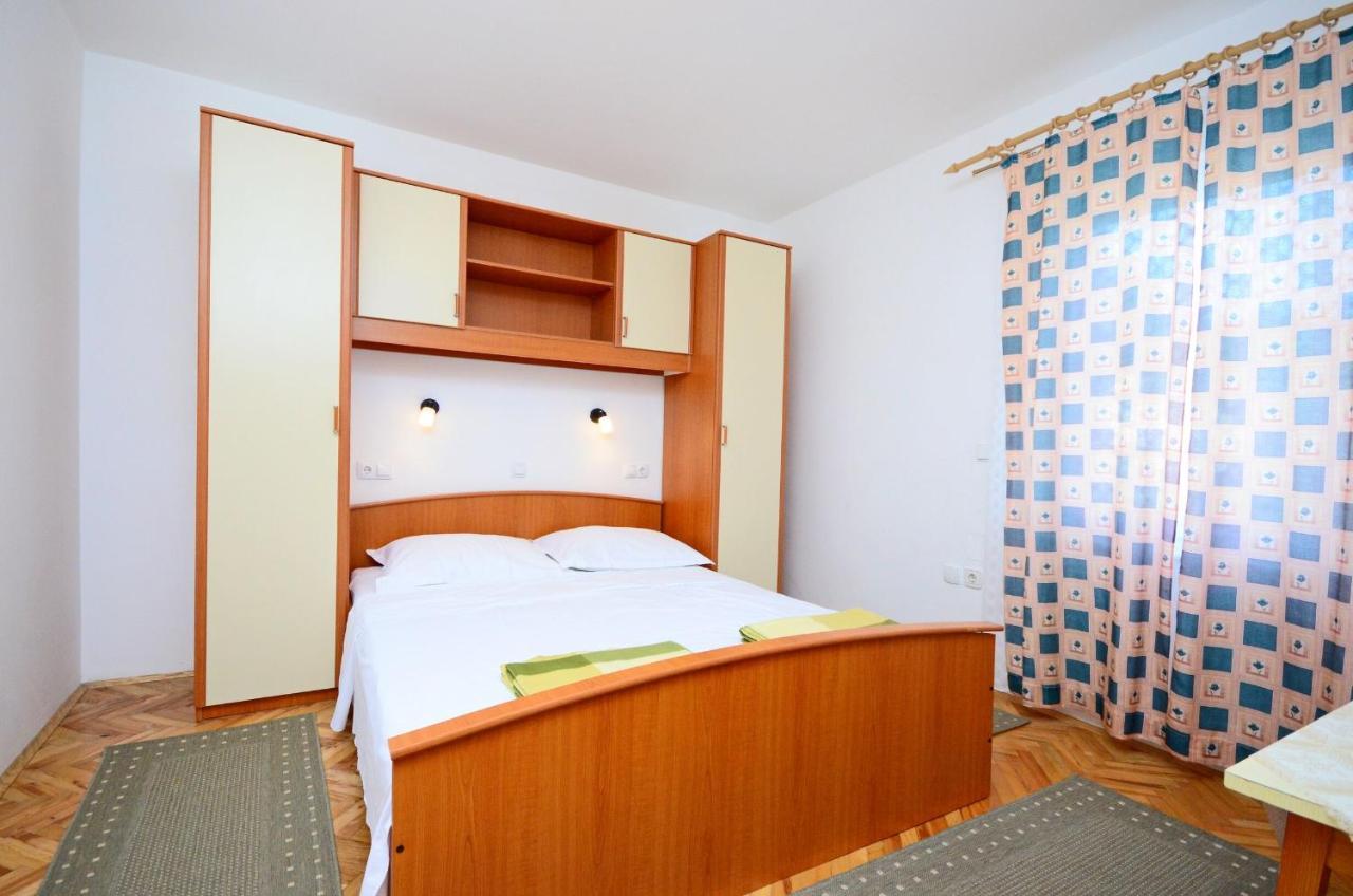 Apartments Blazenka Banjol Ngoại thất bức ảnh