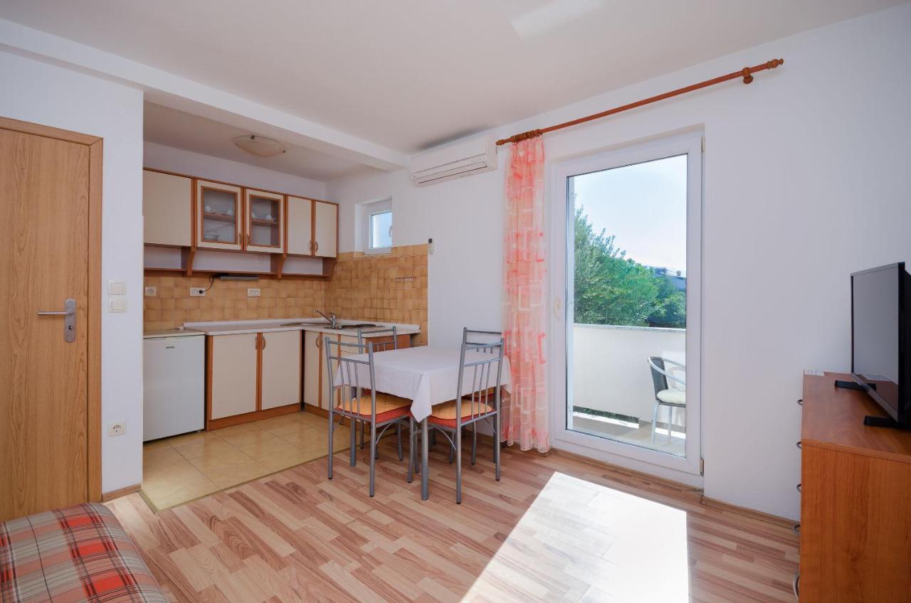 Apartments Blazenka Banjol Ngoại thất bức ảnh