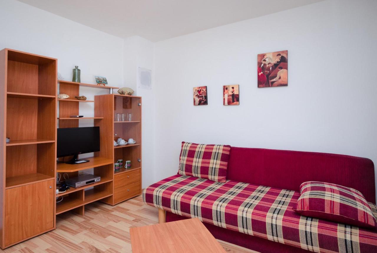 Apartments Blazenka Banjol Ngoại thất bức ảnh